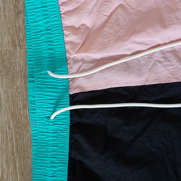 NWT Original Use Men's Colorblock 100% Nylon Unlined Swim Trunks Size S - Picture 2 of 6